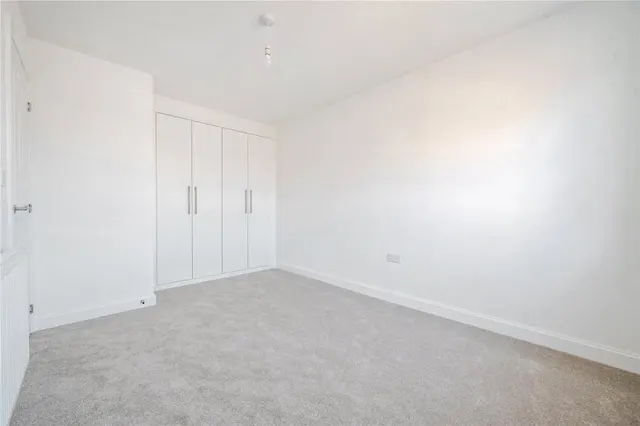 Bugle Grove, RG40, photo 3