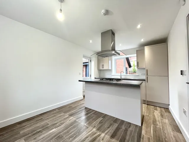Photo 3 — Woodlands Crest, Preston, Lancashire, PR1 5TQ