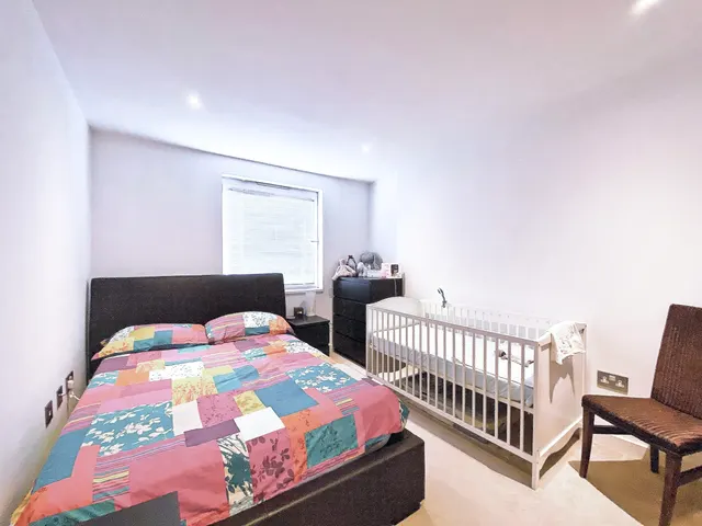 Southern Road, Camberley, GU15, photo 3