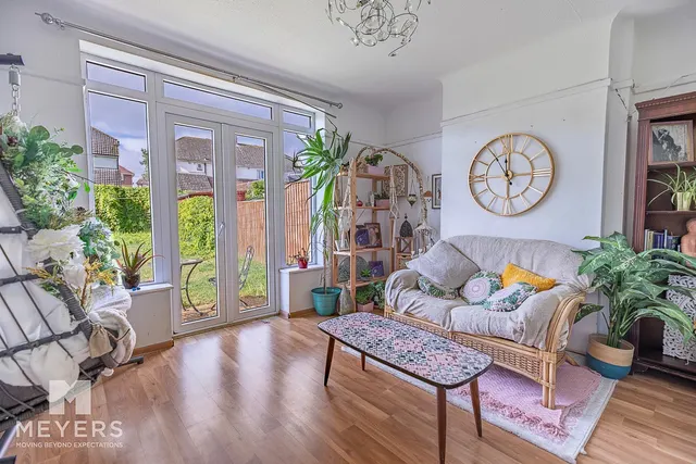 Rochester Road, Bournemouth, BH11, photo 2