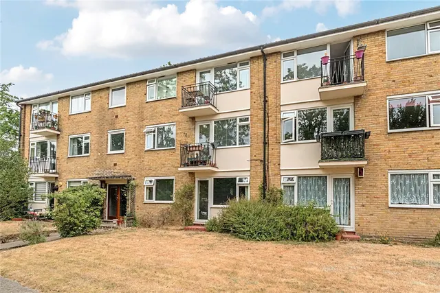 Embassy Gardens, Beckenham, BR3, photo 1