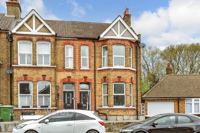 Bexley Road, Erith, DA8, photo 1
