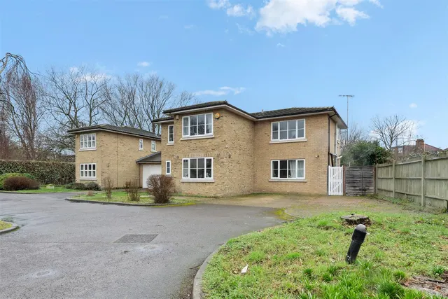 Amberside Close, Isleworth, photo 2