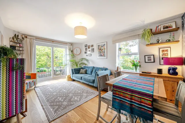 Woodfield Avenue, Streatham, London, SW16, photo 1