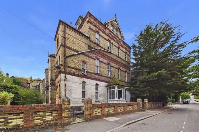Westbourne Gardens, Folkestone, CT20, photo 2