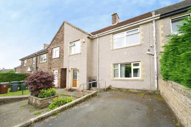 Reevy Road West, Bradford, West Yorkshire, BD6, photo 1