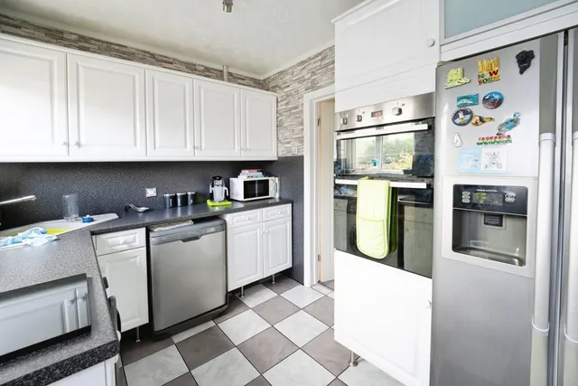 Photo 3 — Reevy Road West, Bradford, West Yorkshire, BD6
