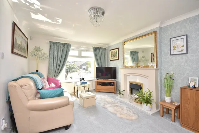 Farnham Croft, Leeds, LS14, photo 2