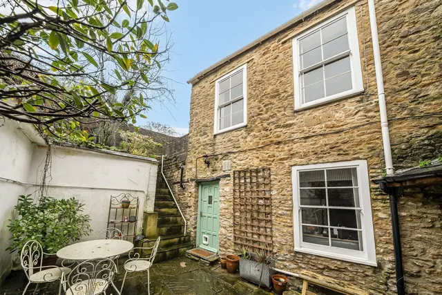 Paul Street, Frome, BA11, photo 1
