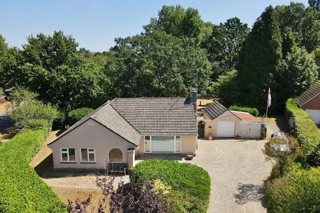 Hurn Lane, Ringwood, BH24, photo 1