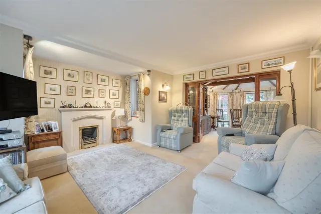 Photo 3 — Gilhams Avenue, Banstead, SM7 1QR