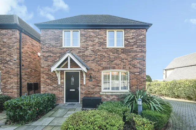 Atheron Grove, Arley, CV7, photo 1