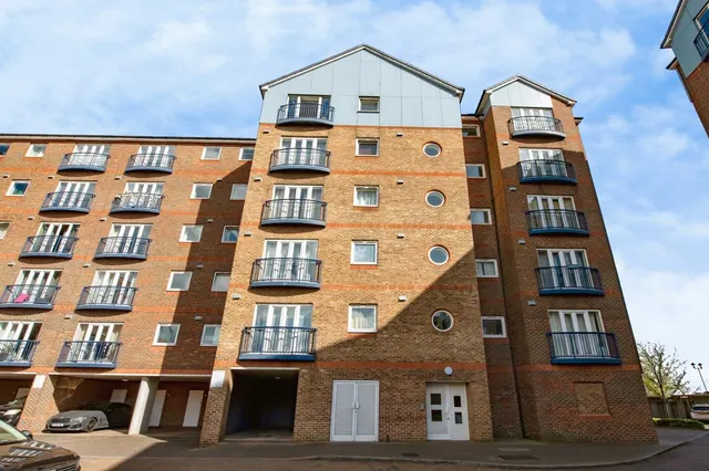 Argent Court, Argent Street, Grays, Essex, RM17, photo 1