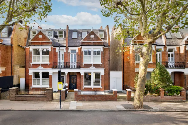 Doneraile Street, Fulham, South West London, photo 1