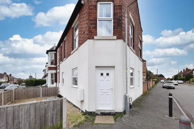 Standhill Road, Carlton, photo 3