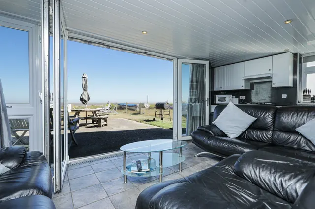Faversham Road, Seasalter, CT5, photo 2