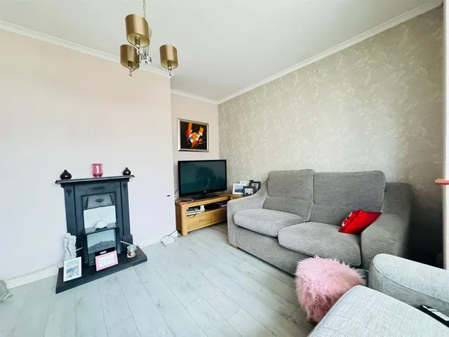 Rathcoole Drive, Rathcoole, BT37, photo 2