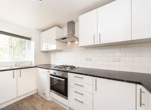Photo 3 — Cornmow Drive, Dollis Hill, NW10