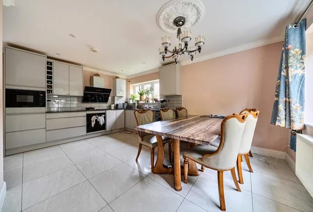 Bute Road, SM6, photo 2