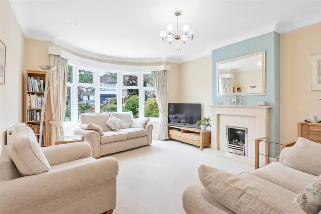 Photo 3 — South Drive, South Cheam, SM2 7PN