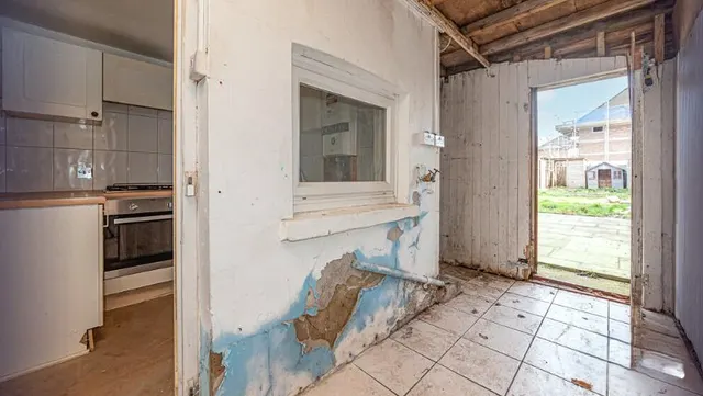 Mytchett Road, Mytchett, GU16, photo 3