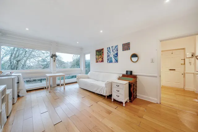 Photo 2 — West Hill, Putney, London, SW15