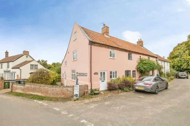 The Street, Shottisham, IP12, photo 1
