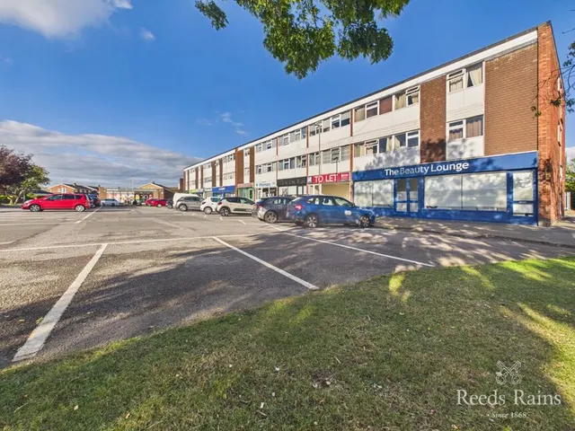 Carr House Drive, Durham, DH1, photo 1