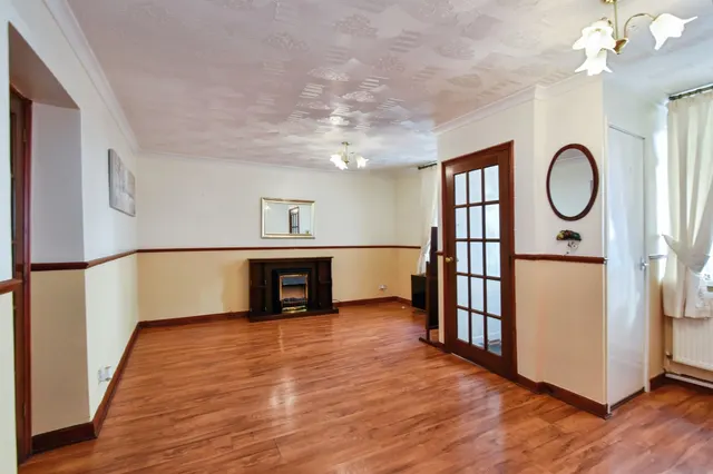 Cwmneol Place, Aberdare, CF44, photo 2
