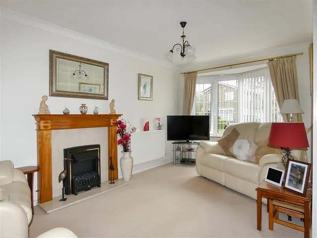 The Chine, Littlehampton, photo 3