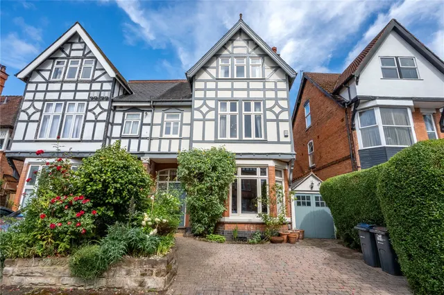 Grove Avenue, Moseley, Birmingham, B13 9RU, photo 1