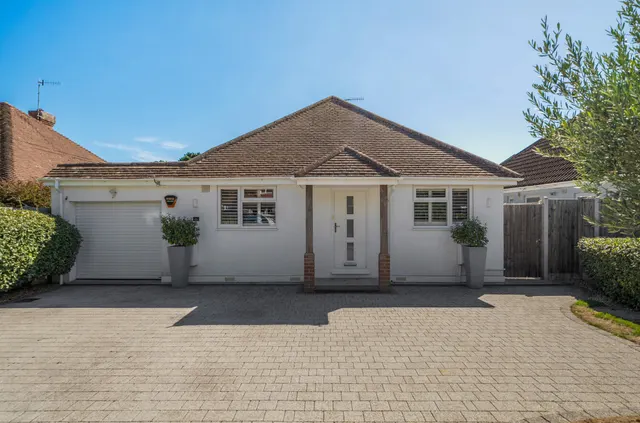 Beehive Lane, Ferring, BN12, photo 1