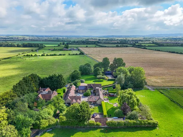 Photo 3 — Church Lane, Cheddington, Leighton Buzzard
