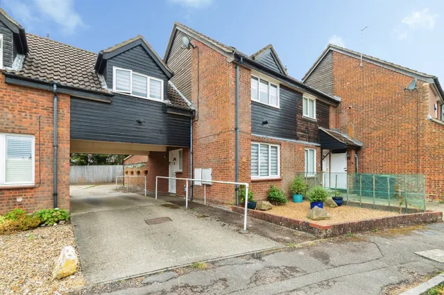 Lamb Meadow, Arlesey, SG15, photo 1