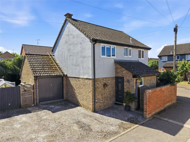 with 4 bedrooms in Steeple Bumpstead, Haverhill, CB9, photo 1