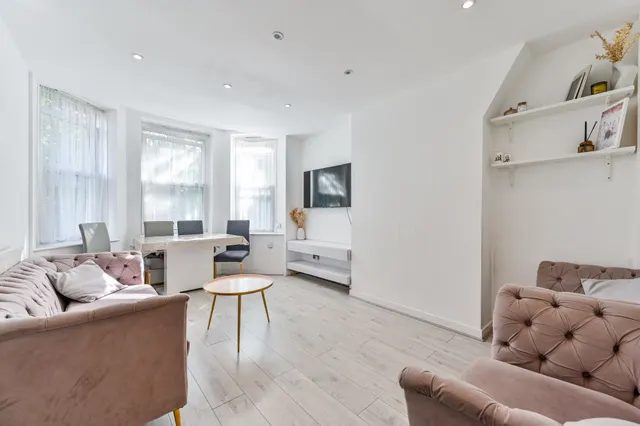 71 Camelot House, Camden Park Road, London, photo 1