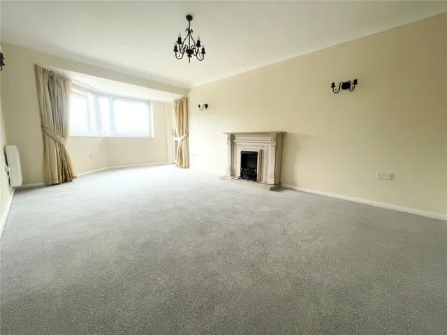 St. Catherines Road, Littlehampton, BN17, photo 2