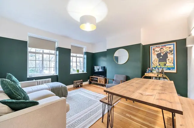 Belmont Grove, SE13, photo 1