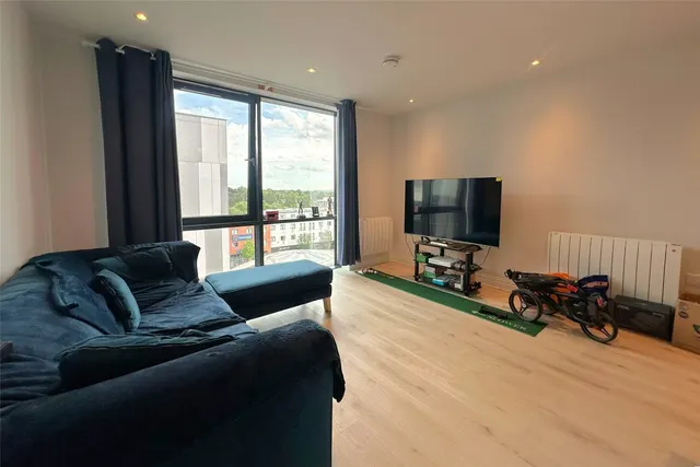 Photo 2 — Ashwood House, 12-22 Pembroke Broadway, Camberley, Surrey, GU15 3FE