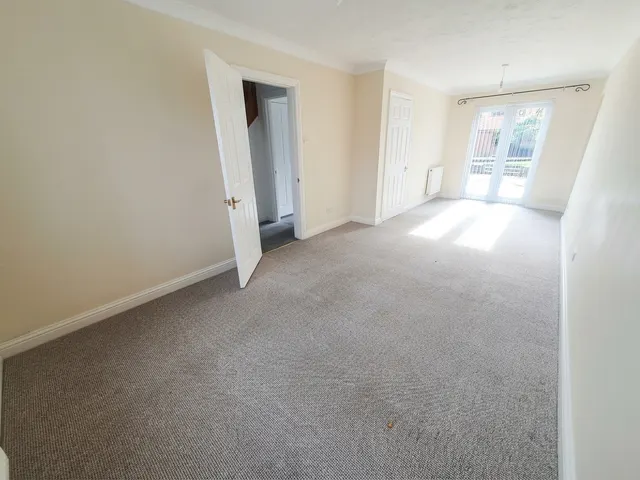 Western Drive, Hanslope, MK19, photo 3
