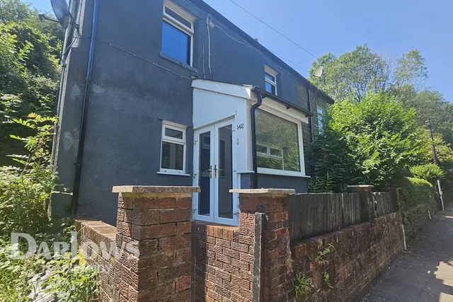 East Road, Tylorstown, CF43, photo 1