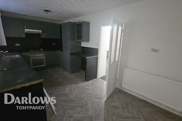 East Road, Tylorstown, CF43, photo 3