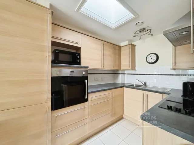 Foxes Road, Newport, PO30, photo 2