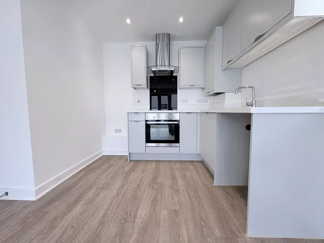 Breeze Crescent, St. Mary's Bay, TN29, photo 2