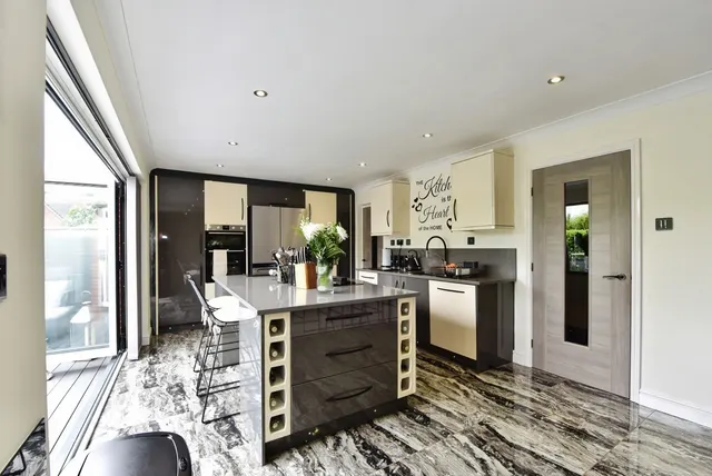 Photo 2 — Toll House Mead, Mosborough, Sheffield, South Yorkshire, S20
