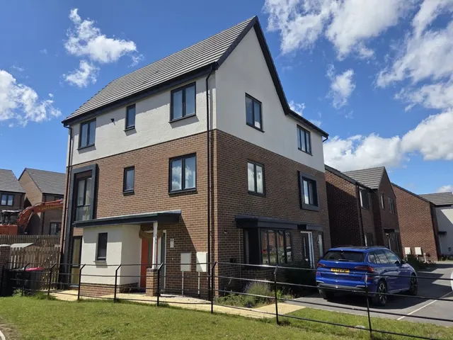 Hawes Way, Waverley, photo 1