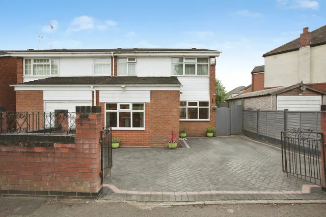 Photo 3 — Mary Herbert Street, Cheylesmore, Coventry