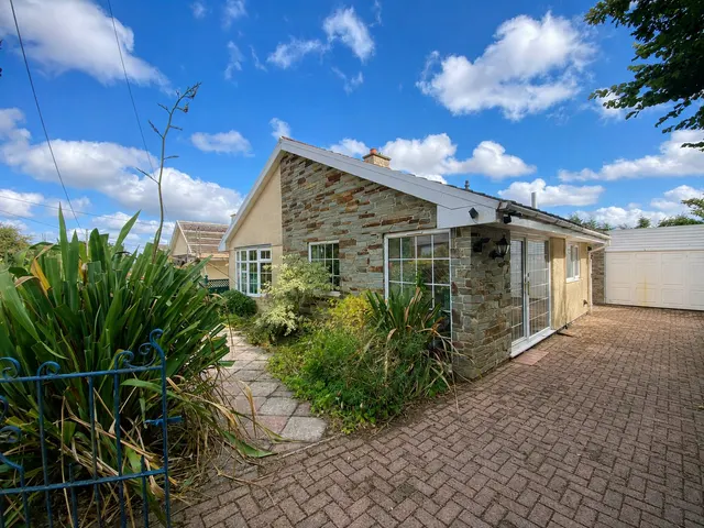 Upper Chapel, Launceston, PL15, photo 1