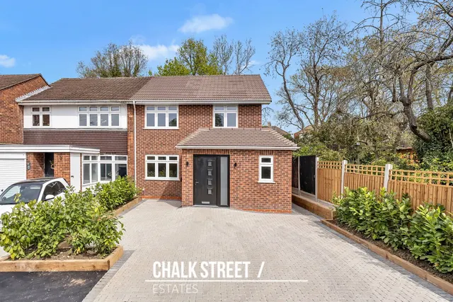 Wray Close, Hornchurch, RM11 1JX, photo 1