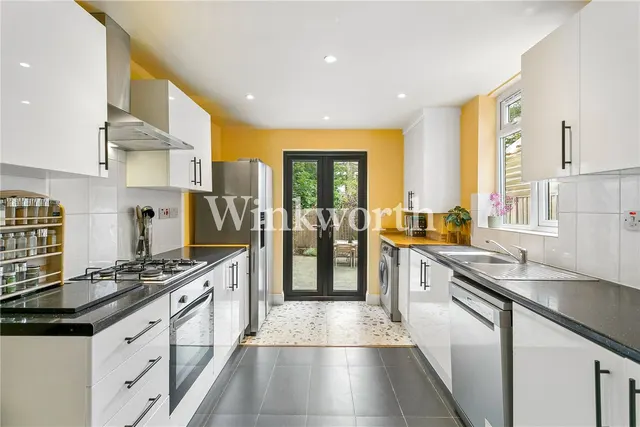 St. Loy's Road, London, N17, photo 1